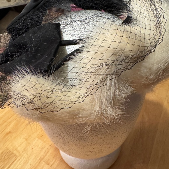 Vintage Womens Fascinator Hat 50s Fur Headband Netting Costume Display - Picture 2 of 5